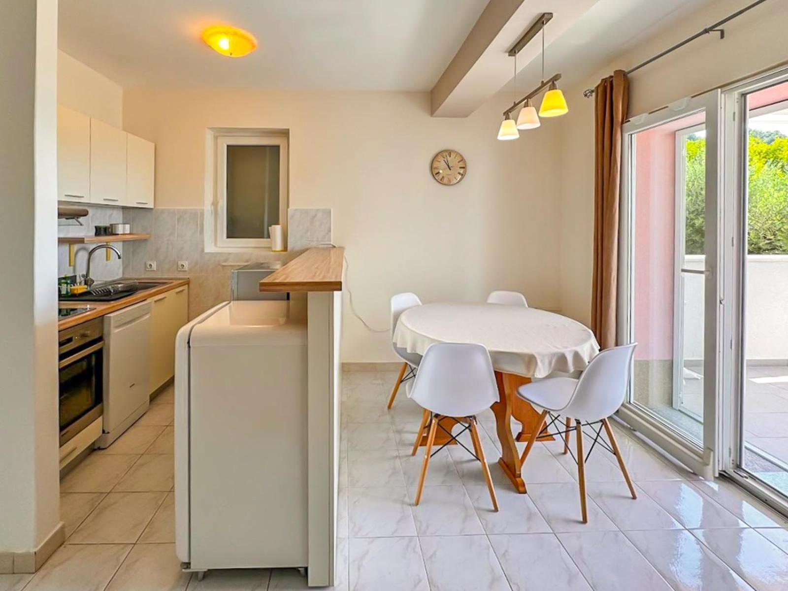 Studio Vesna With A Terrace And Sea View ราบัซ ภายนอก รูปภาพ